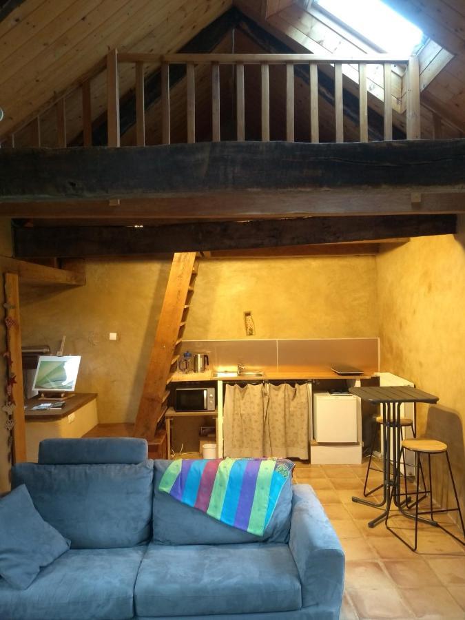 Lopérec Chaleureuse Maisonnette酒店 外观 照片